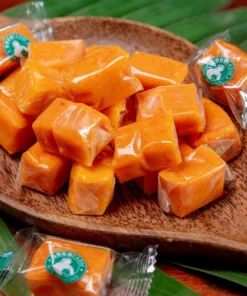 Kẹo Dừa Sáp Cocofarm Vị Gấc ít đường 500g