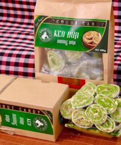 Kẹo Dừa nướng Dứa Đậu Phộng cuộn bánh tráng Cocofarm bịch 500g